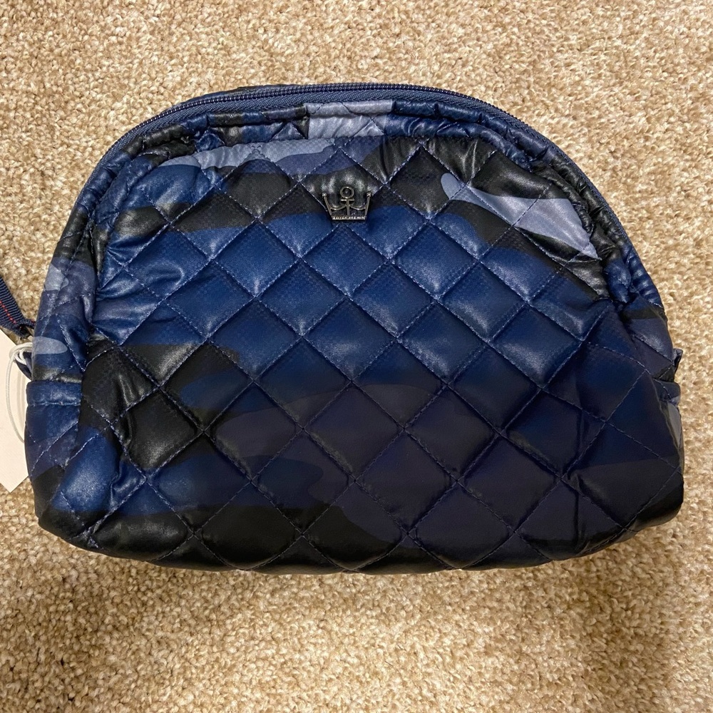 Oliver Thomas Cosmetic Case